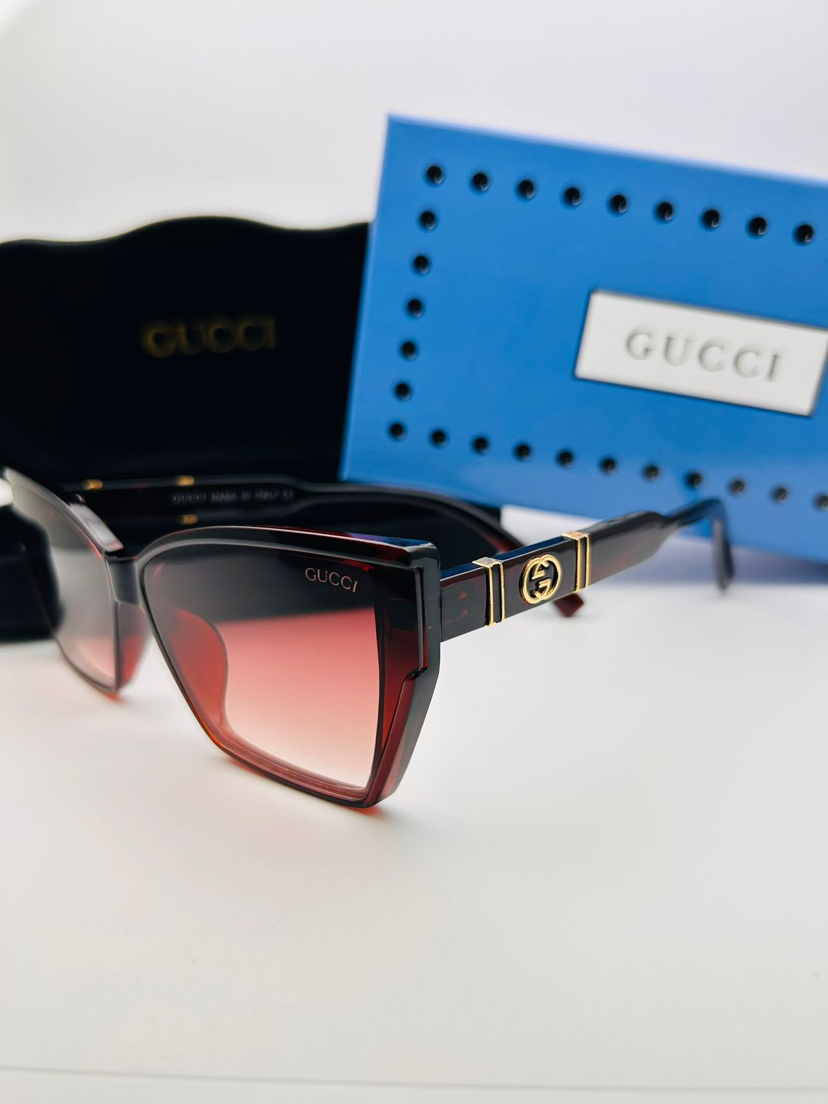 Heritage Stripe Luxe Sunglasses