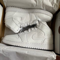 Air Jordan 1 Mid Triple White